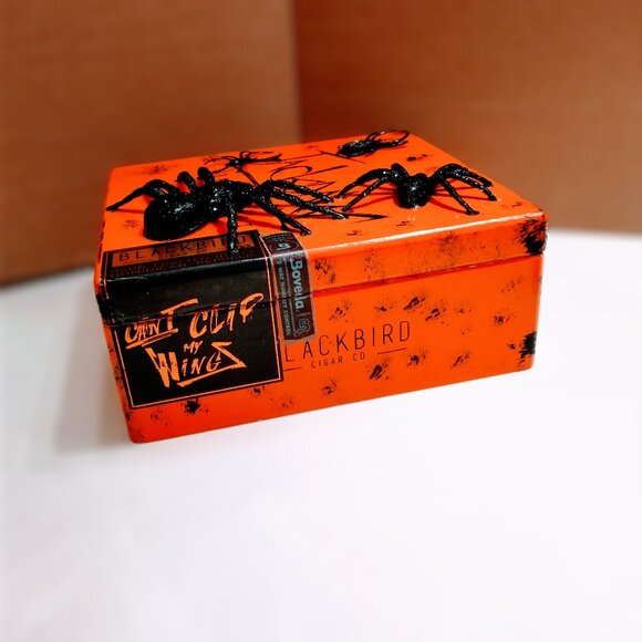 Suenos de Saundra Upcycled Collection, Blackbird JackDaw Cigar Box Decor /Storag - Picture 11 of 15